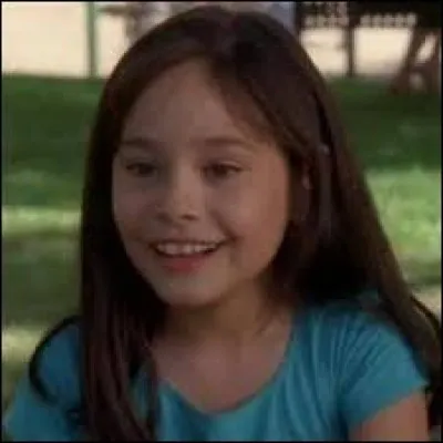 Qui est la fille biologique de Carlos, élevée par les vrais parents de Juanita ?