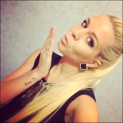 Avec qui Jessica se met-elle en couple ?