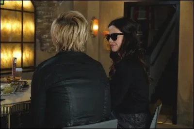 Qui commencent à faire alliance dans cet épisode ?