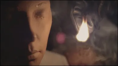 Que fait A.D. à la fin de l'épisode ?