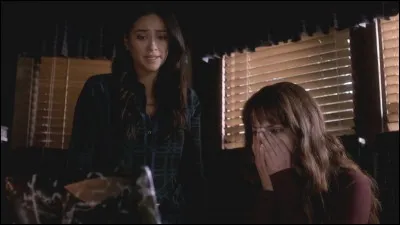 Que découvrent Spencer et Emily dans cet épisode ?