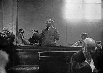 Condamné à la peine de mort pour le meurtre de huit femmes !