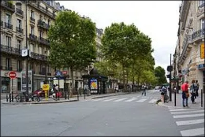 Ce long boulevard de plus de 2 km part de la place Denfert-Rochereau et se termine à la rue du Bac. Quel est son nom ?