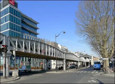 Pour aller de la place d'Italie au pont de Bercy, il faut suivre :