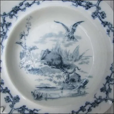 De quelle fable de Jean de La Fontaine est tirée cette morale : « Et souvent la perfidie retourne sur son auteur » ?