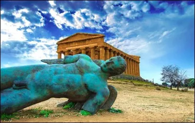 Quelle île fut le point géostratégique central de la première guerre punique ?