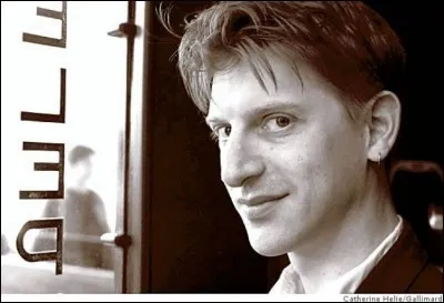 Né le 10 octobre 1967, cet écrivain franco-américain s'est fait connaitre par "les Bienveillantes" en 2006. De qui s'agit-il ?