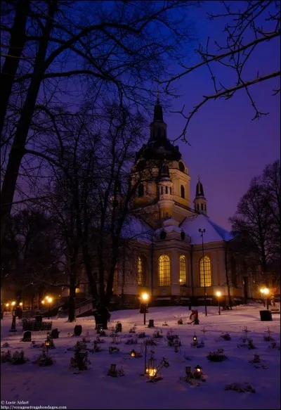 Comment se nomme l'agence de Kilari ?