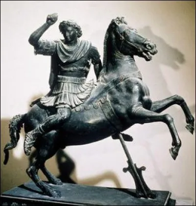 Comment se nommait le cheval d'Alexandre le Grand ?