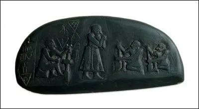 Quelle civilisation nous a légué les premières traces écrites concernant la bière ?