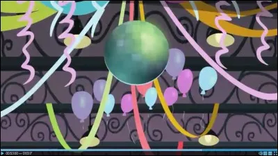 Dans Equestria Girl, qui est la présidente du comité organisateur du bal de l'automne ?