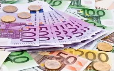 Quand le traité de Maastricht a-t-il été signé ?