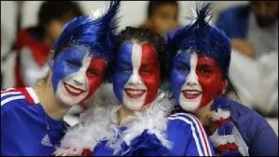 Il a été finaliste de l'Euro de foot 2016.