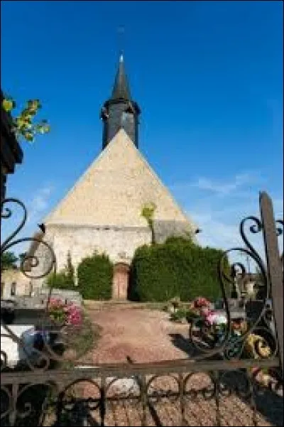Petit village de 22 habitants, dans l'arrondissement de Dreux, Revercourt se situe dans le département ...