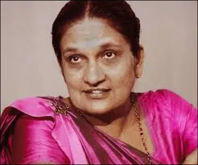 Sirimavo Bandaranaike fut la première femme chef de gouvernement au monde. Elle est décédée dans le pays qu'elle a dirigé, à Colombo. Quel est ce pays ?