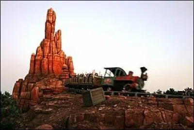 Citez le nom de cette attraction.