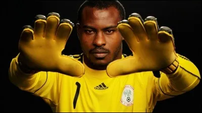 Dans quel club évolue Vincent Enyeama ?