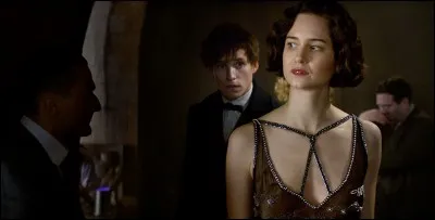 Quelle est la profession de Tina Goldstein ?