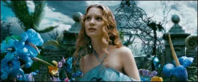 Le film "Alice aux pays des merveilles" est sorti en...