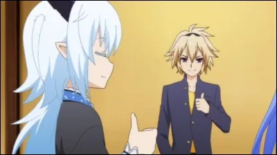 Shiroyasha et Izayoi ont pour trait commun leur perversité.