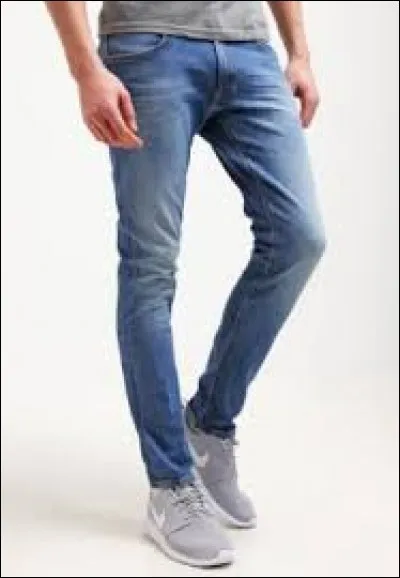 Je suis le (...), un pantalon qui peut être droit, slim, semi-slim ou bootcut.