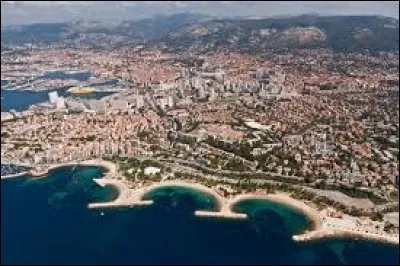 Où se situe Toulon ?