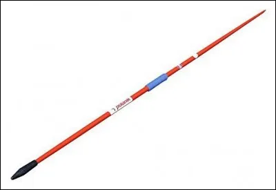 Qui a réalisé le record olympique au lancer du javelot ?