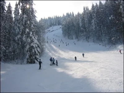 L'ancienne région Franche-Comté est divisée en quatre départements. Lesquels ?