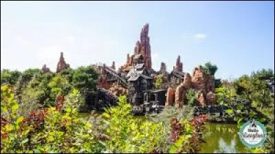 Disney Village est un(e)...