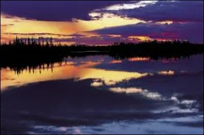 Quel État a un jour compté la Finlande parmi ses colonies ?