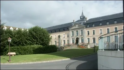 Château-Thierry est une ville de...