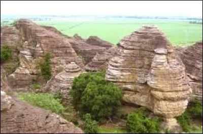 Quel pays a un jour eu le Mali comme colonie ?