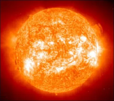 Le Soleil tourne dans la Voie lactée, par rapport à son centre, à une vitesse vertigineuse de 700 000 km/h environ.