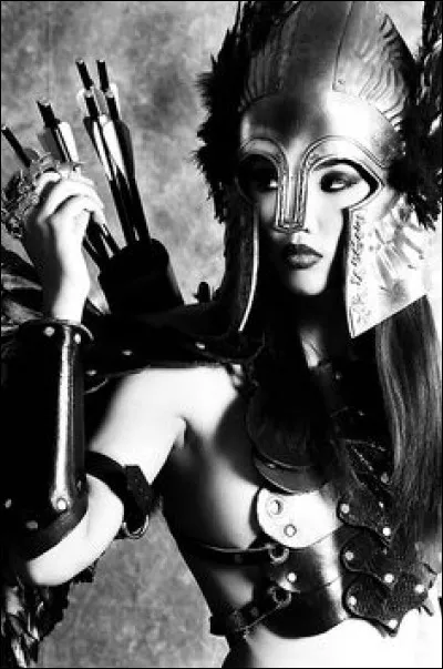 Magnifique amazone tuée par Achille. Qui est-elle ?