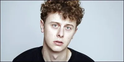 Norman fait des vidéos - Avec qui chante-t-il "Friendzone" ?