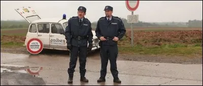 Quelle ville proche de la Belgique est arrosée par l'Oise et le Gland ?