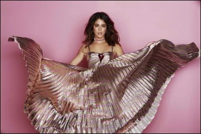 Tini entame sa toute première tournée Solo. Comment s'appelle-t-elle ?