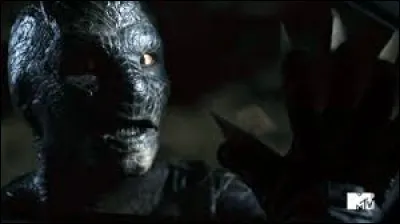 Dans la saison 2 qui est le Kanima ?