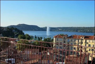 I. Dans quel pays se situe Istres ?