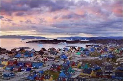 A quel pays appartient le Groenland ?