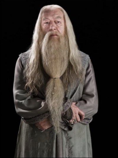 Quel nom manque-t-il dans : Albus Wulfric Brian Dumbledore ?