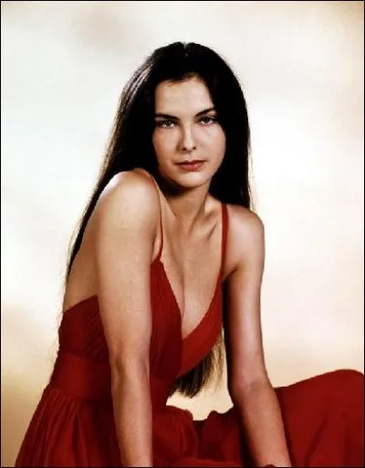 Vous l'avez vue dans "Rien que pour vos Yeux", mais pas seulement !