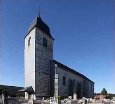 Le village Doubien de Dammartin-les-Templiers se situe dans la nouvelle région ...