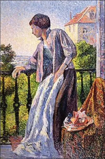 Qui a peint "Femme en robe longue regardant dehors, appuyée sur le garde-corps en fer forgé" ?