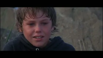 Dans "Sauvez Willy 2", Willy a sauvé Jesse mais il ne veut pas partir car :