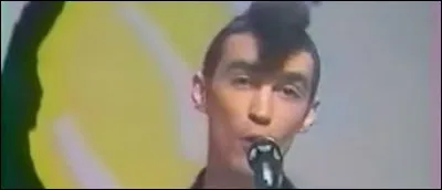 Personnalité attachante de la scène pop et chanson française, Hubert Mounier, le leader de l'Affaire Louis Trio est décédé en mai 2016 d'une crise cardiaque. On se souvient du hit