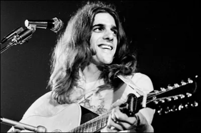 Glenn Frey est décédé d'une pneumonie en janvier 2016. Le tube « Hotel California » a immortalisé son groupe de rock.