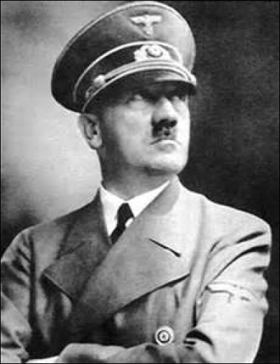 Quel mot signifiant "guide" en allemand désigne la personne d'Adolf Hitler (1889-1945) ?