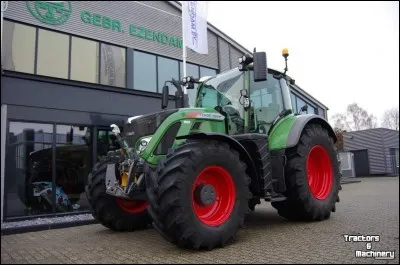 Combien de chevaux a le Fendt 724 ?