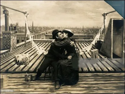 Complétez la chanson d'Albert Préjean, interprétée par Berthe Sylva : "Sous les toits de Paris, tu vois ma p'tite ...."